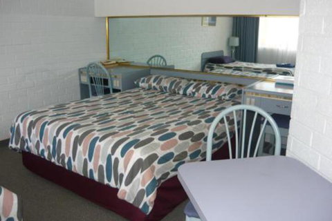 Bridge Motel - Accommodation Perth 7
