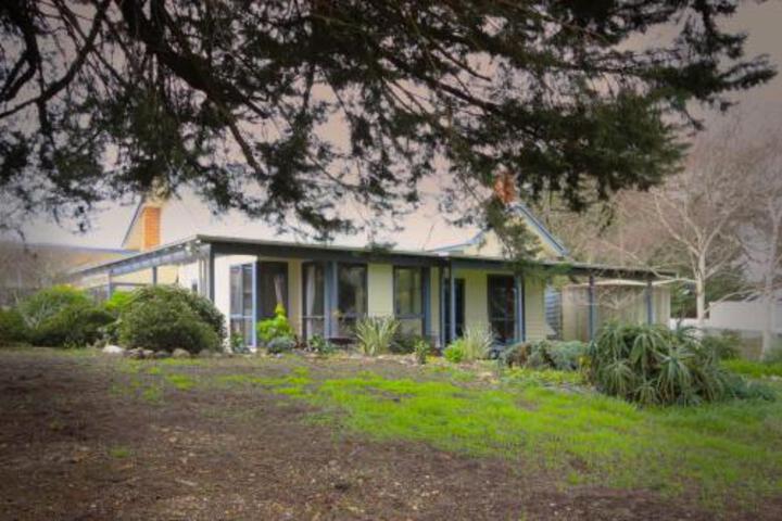 Scotsburn VIC Perth Resorts