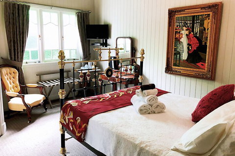 Number 12 Bed & Breakfast - Accommodation Perth 4
