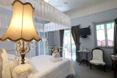 Number 12 Bed & Breakfast - Accommodation Perth 2