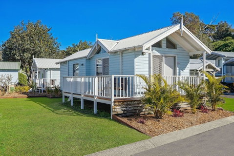 Blue Lagoon Beach Resort - Accommodation Perth 1
