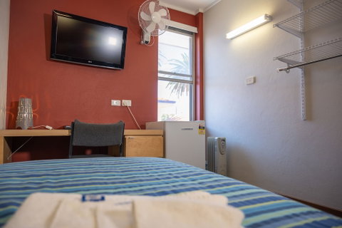 Beatty Lodge - Accommodation Perth 6