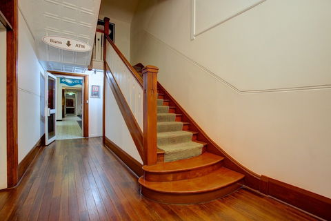 Pier Hotel Coffs Harbour - Accommodation Perth 0
