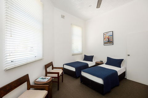 Pier Hotel Coffs Harbour - Accommodation Perth 2
