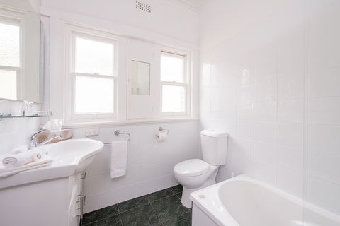 Jones On Wilson Boutique B&B - Accommodation Perth 4