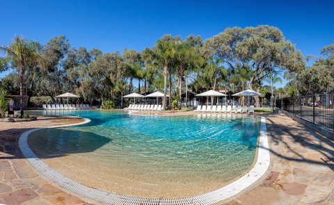 BIG4 Renmark Riverfront Holiday Park - Accommodation Perth 2