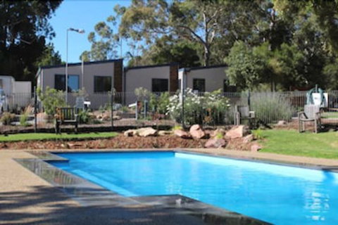 Halls Gap Lakeside Tourist Park - Accommodation Perth 2