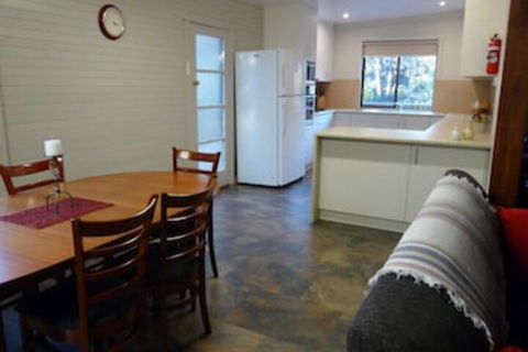 Eagles Rise Tasmania - Accommodation Perth 0