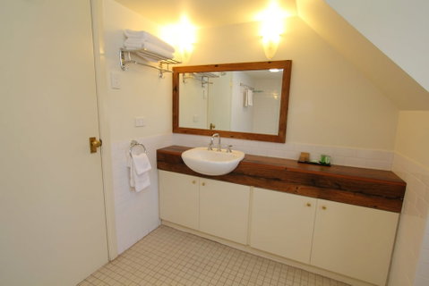 Fitzroy Inn Historic Retreat - Accommodation Perth 3