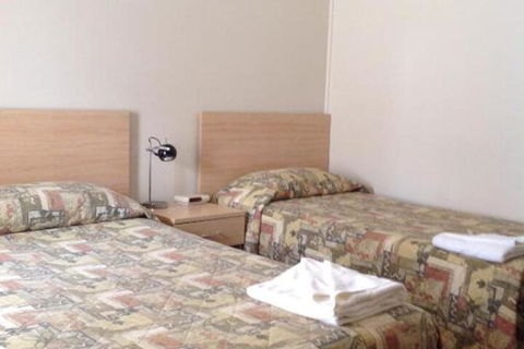 Mia Motel - Accommodation Perth 7