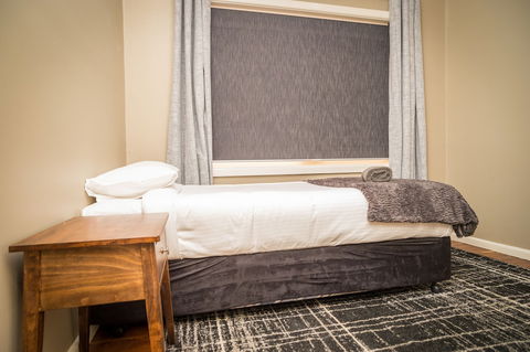Manera Heights Apartment Motel - Accommodation Perth 5