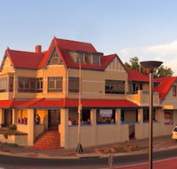 McCloud House - Accommodation Perth