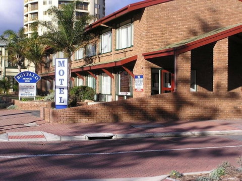 Buffalo Motor Inn - Accommodation Perth 1