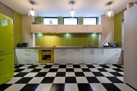 Retro House - Accommodation Perth 5
