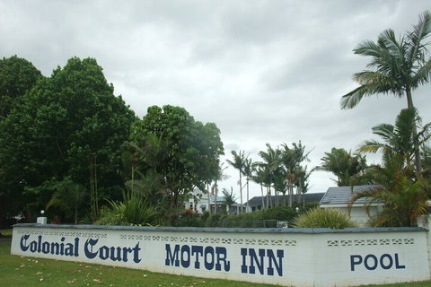 Colonial Court Motor Inn - Accommodation Perth 3