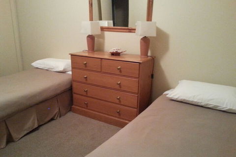 Golf View Apartment 7 - Accommodation Perth 1