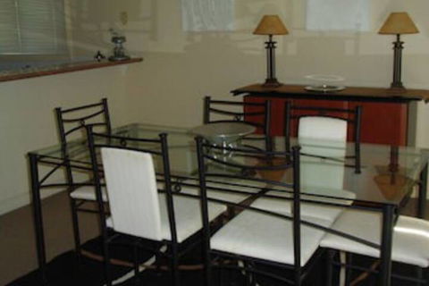 Golf View Apartment 7 - Accommodation Perth 7