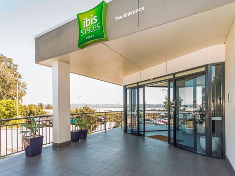 Ibis Styles The Entrance - Accommodation Perth 3