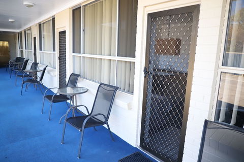Bamboo Motor Inn - Accommodation Perth 0