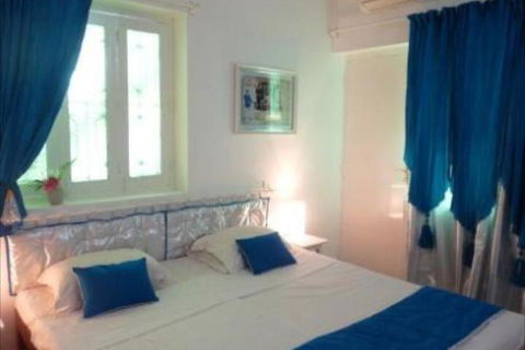 Tower Lodge - Accommodation Perth 0