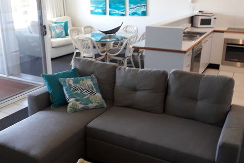 Pandanus Coolum Beach - Accommodation Perth 5