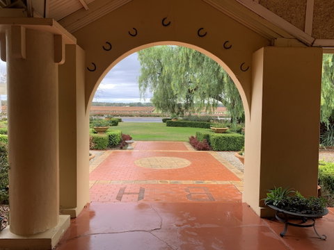 Barossa House - Accommodation Perth 3