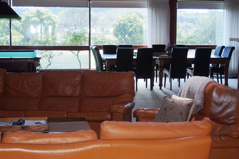 Bluebush Estate - Accommodation Perth 6