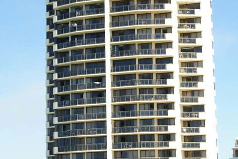Trafalgar Towers - Accommodation Perth 2