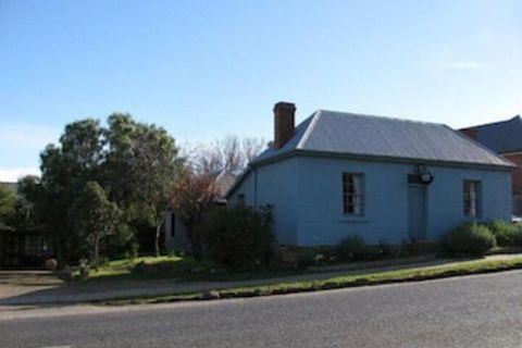 Red Brier Cottage Accommodation - Accommodation Perth 2