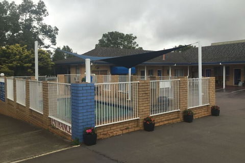 Blue Violet Motor Inn - Accommodation Perth 2