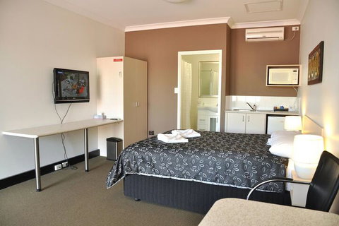 Pinjarra Resort - Accommodation Perth 6
