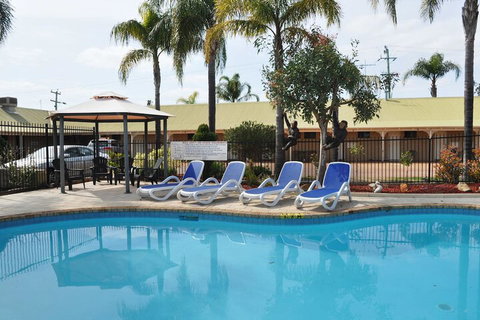 Pinjarra Resort - Accommodation Perth 3