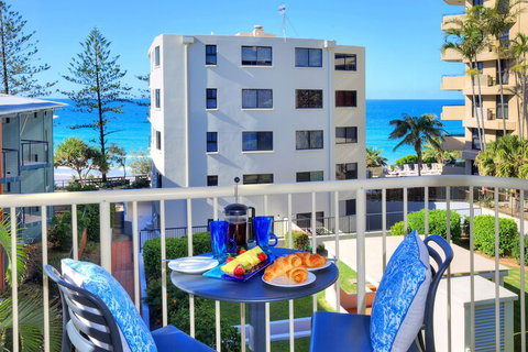 Surf Dance - Accommodation Perth 7