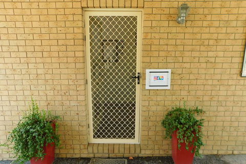 Hatton Vale Motel - Accommodation Perth 2