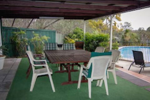 Hatton Vale Motel - Accommodation Perth 1
