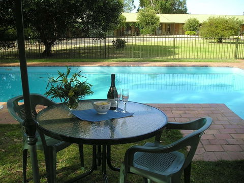 Mountain View Motor Inn & Holiday Lodges - Perth Resorts 2