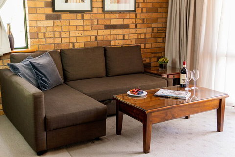 Blickinstal Barossa Valley Retreat - Accommodation Perth 4