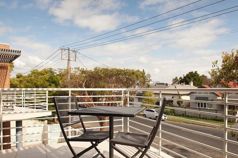 Hamilton On Everton - Accommodation Perth 2