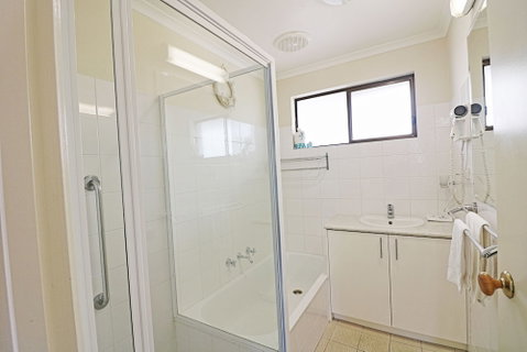 Capri Apartments - Accommodation Perth 1