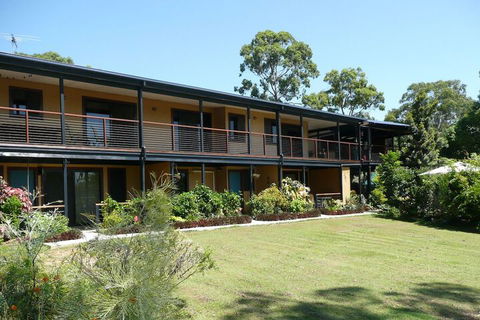 Yarrandabbi Dreaming Boutique B & B - Accommodation Perth 1
