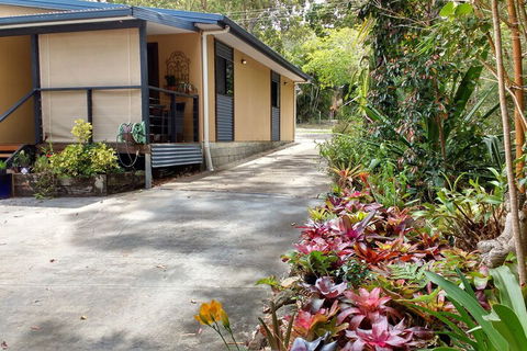 Yarrandabbi Dreaming Boutique B & B - Accommodation Perth 2