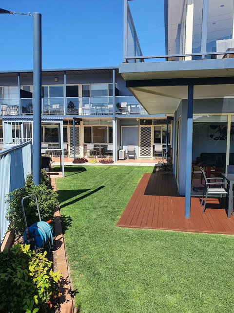 Grandeur Holiday Units - Accommodation Perth 6