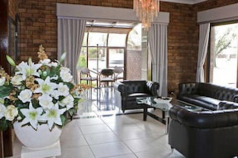 Central Caleula Motor Lodge - Accommodation Perth 0