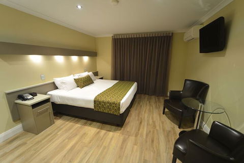 Bentley Motel - Accommodation Perth 6