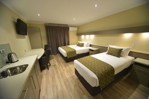 Bentley Motel - Accommodation Perth 5