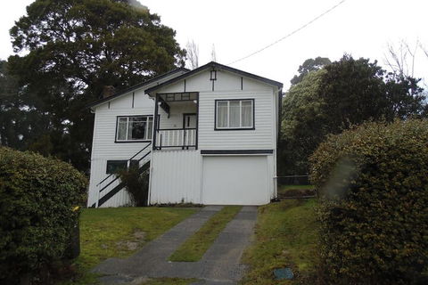 Maydena Chalet - Perth Resorts 1