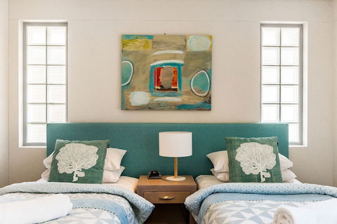 Jades On Lawson - Accommodation Perth 2