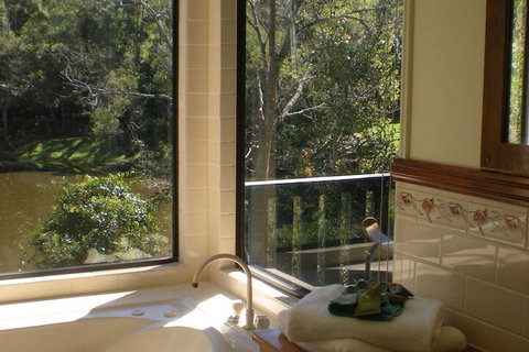Montville Country Cabins - Accommodation Perth 3