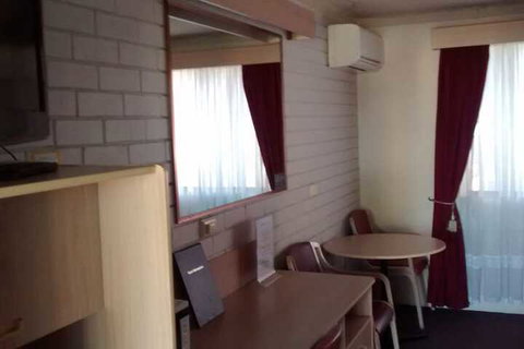 Centabrook Motor Inn - Accommodation Perth 6