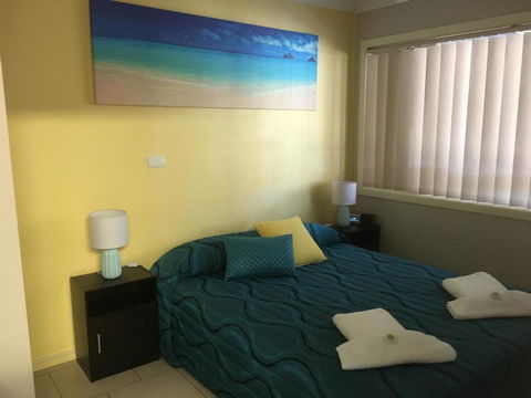 Beachlander Holiday Apartments - Accommodation Perth 1